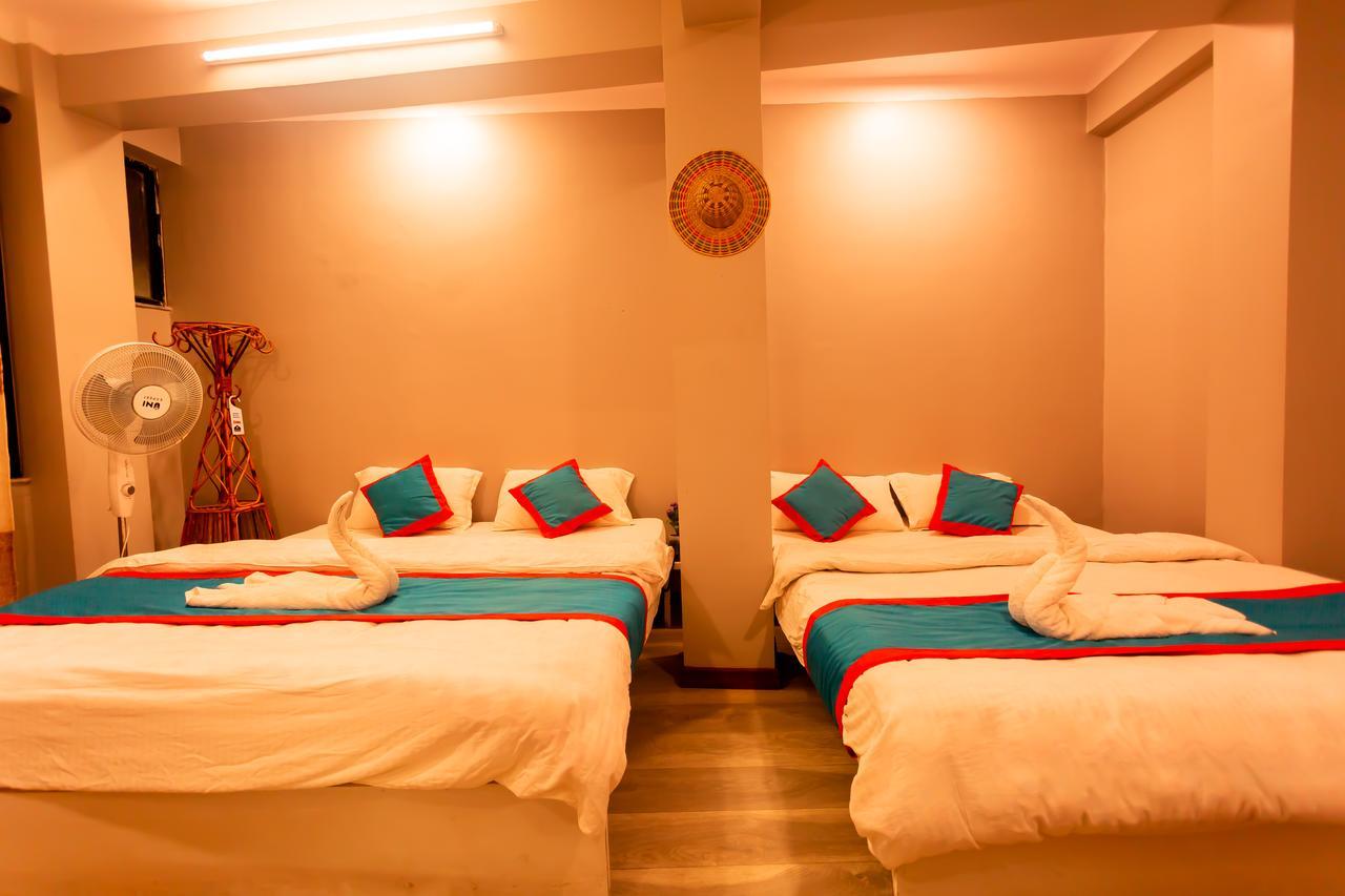 8848 Hostel Kathmandu Buitenkant foto